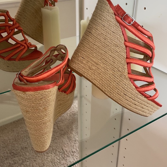 Sandals - Picture 3 of 4